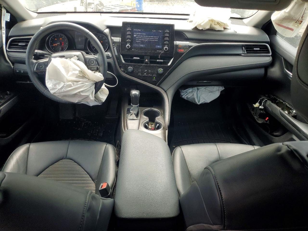 2021 TOYOTA CAMRY SE NIGHTSHADE photo 22