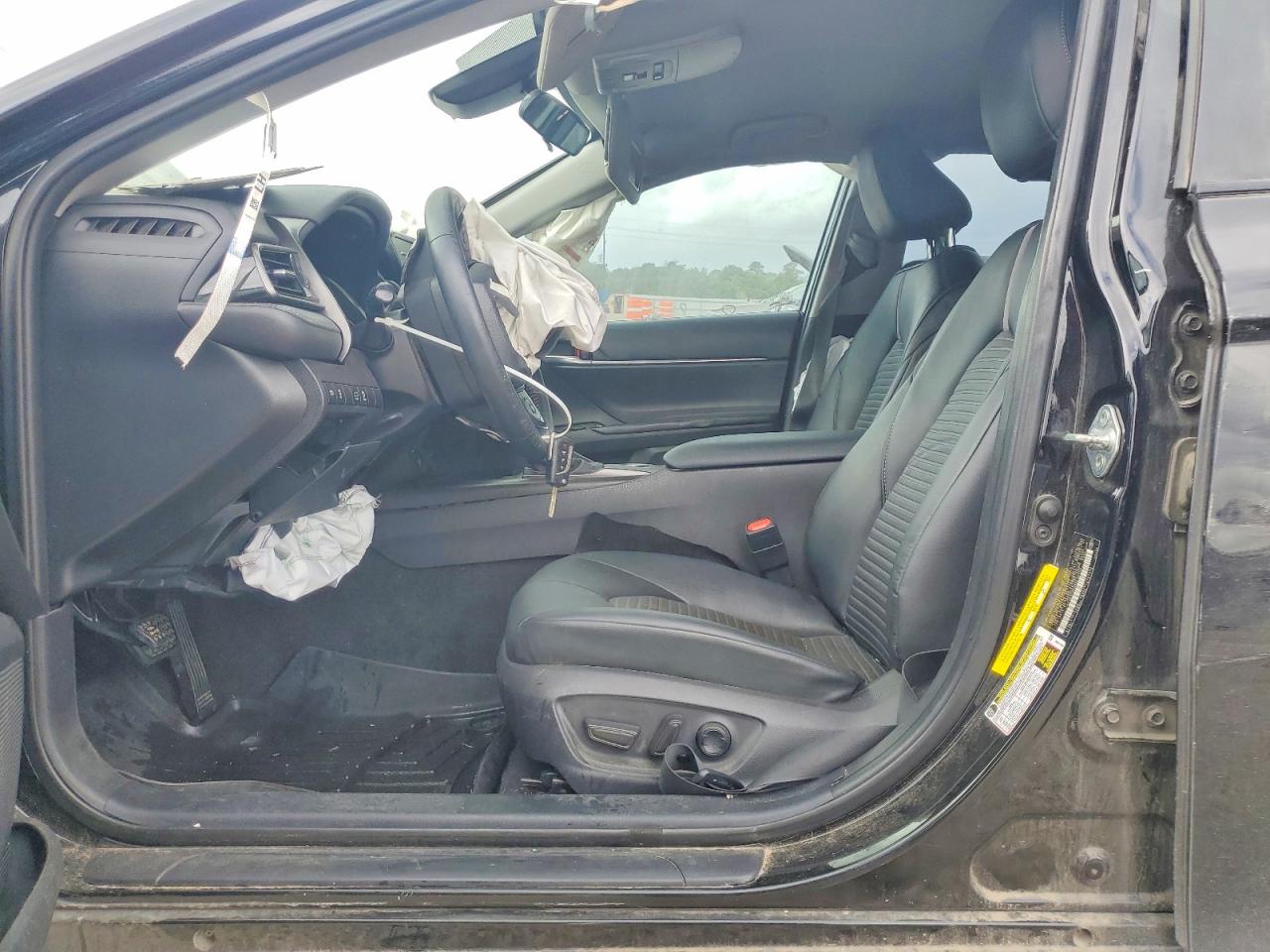 2021 TOYOTA CAMRY SE NIGHTSHADE photo 19