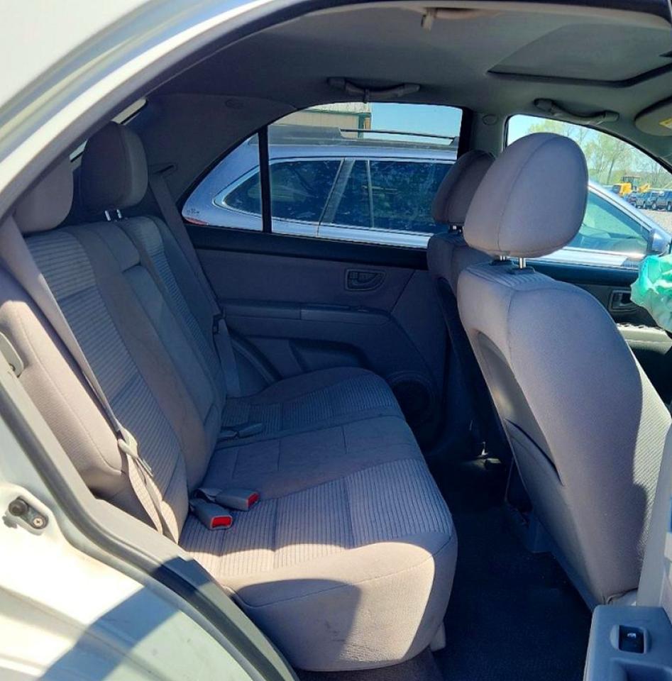 2009 KIA SORENTO LX photo 28