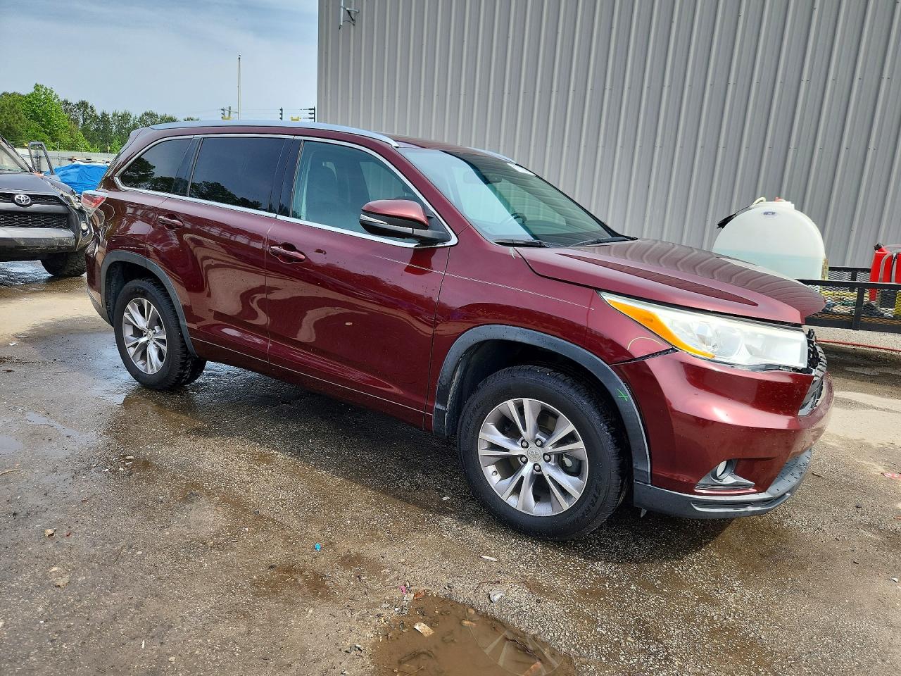 2014 TOYOTA HIGHLANDER XLE photo 7