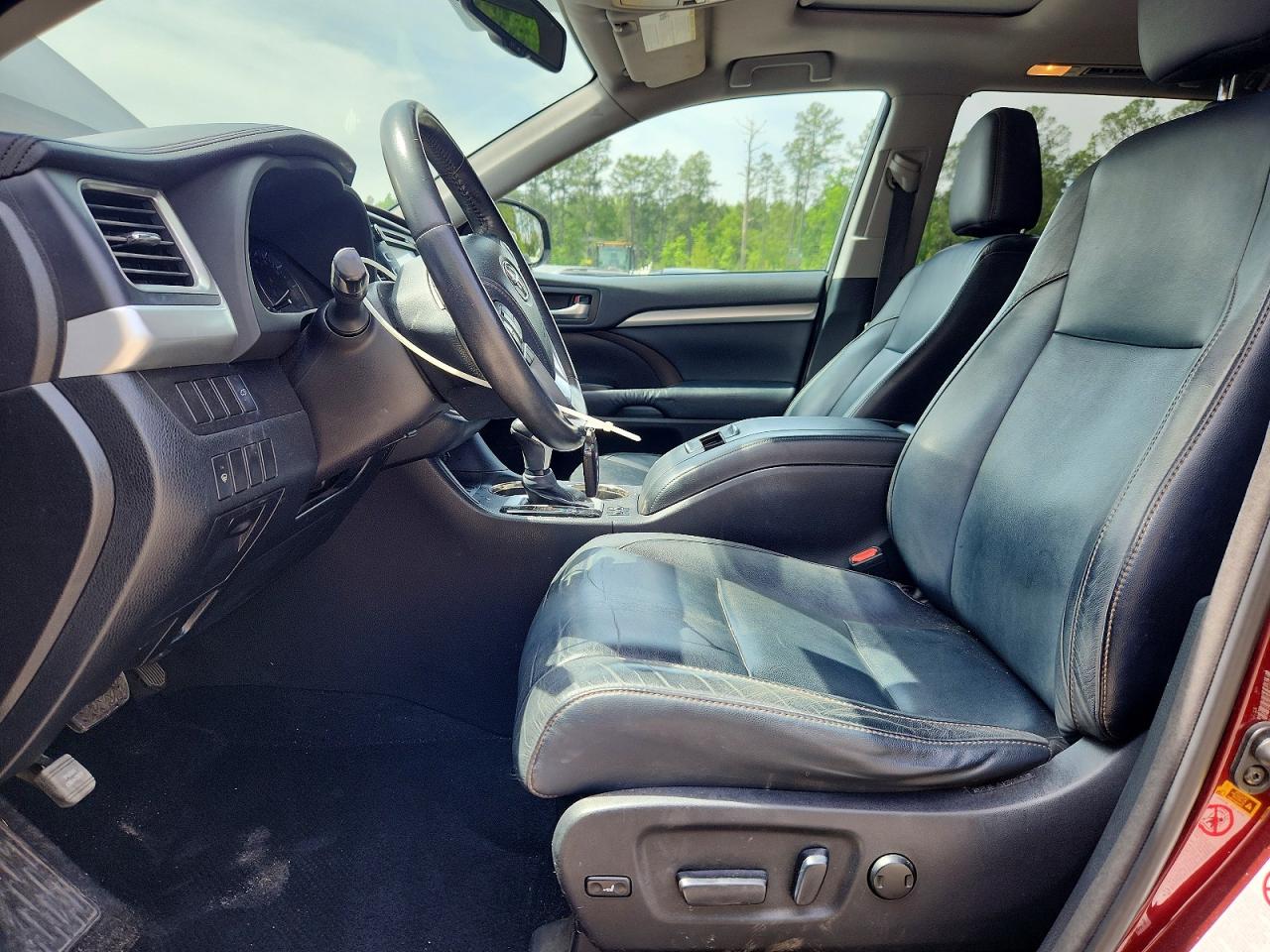 2014 TOYOTA HIGHLANDER XLE photo 13