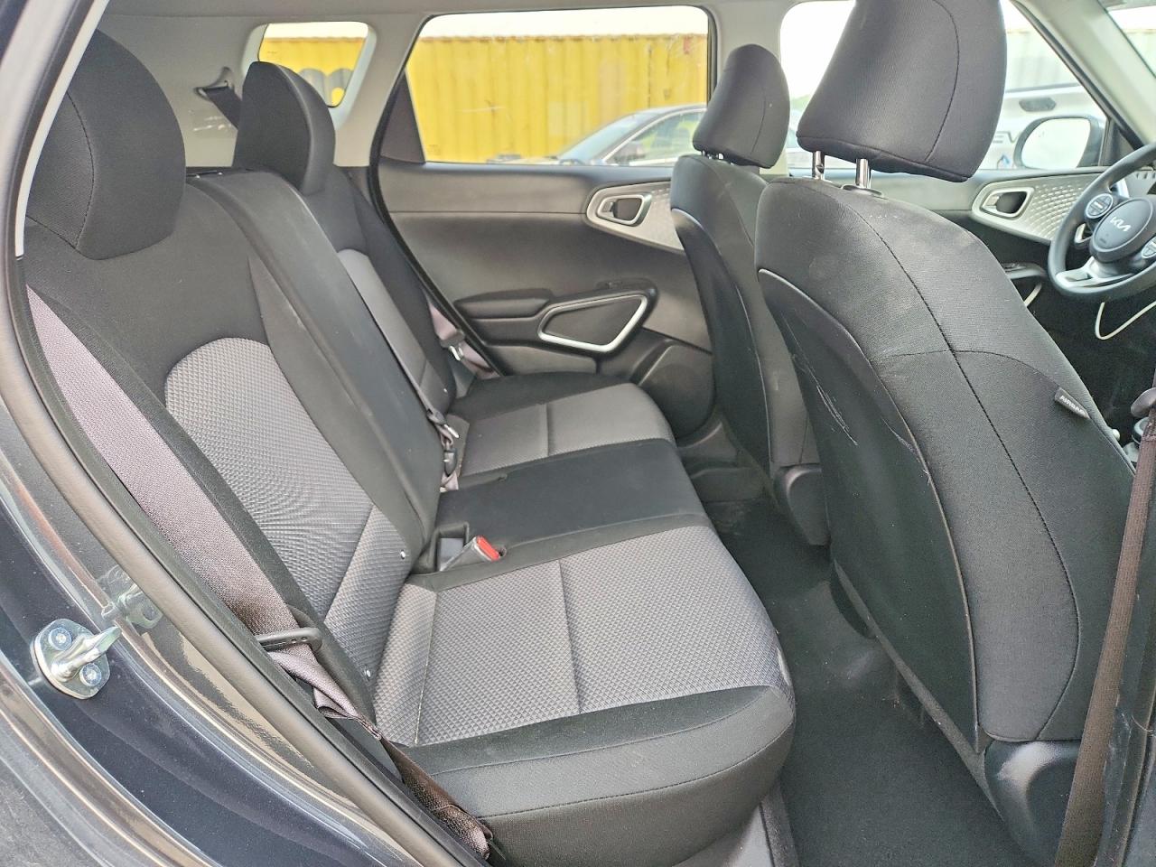 2025 KIA SOUL LX photo 31