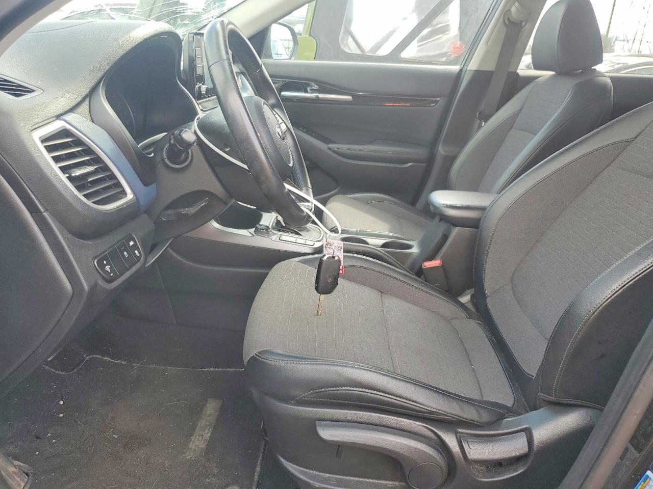 2021 KIA SELTOS S photo 19