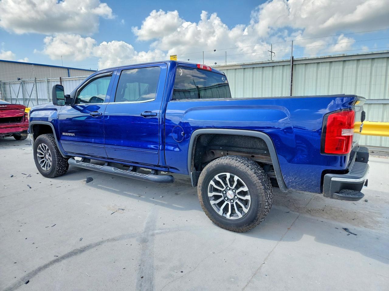 2014 GMC SIERRA K1500 SLE photo 4