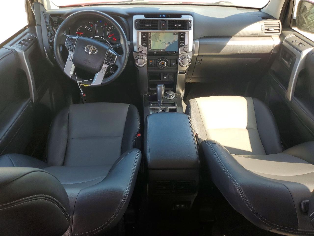 2022 TOYOTA 4RUNNER SR5 PREMIUM photo 15