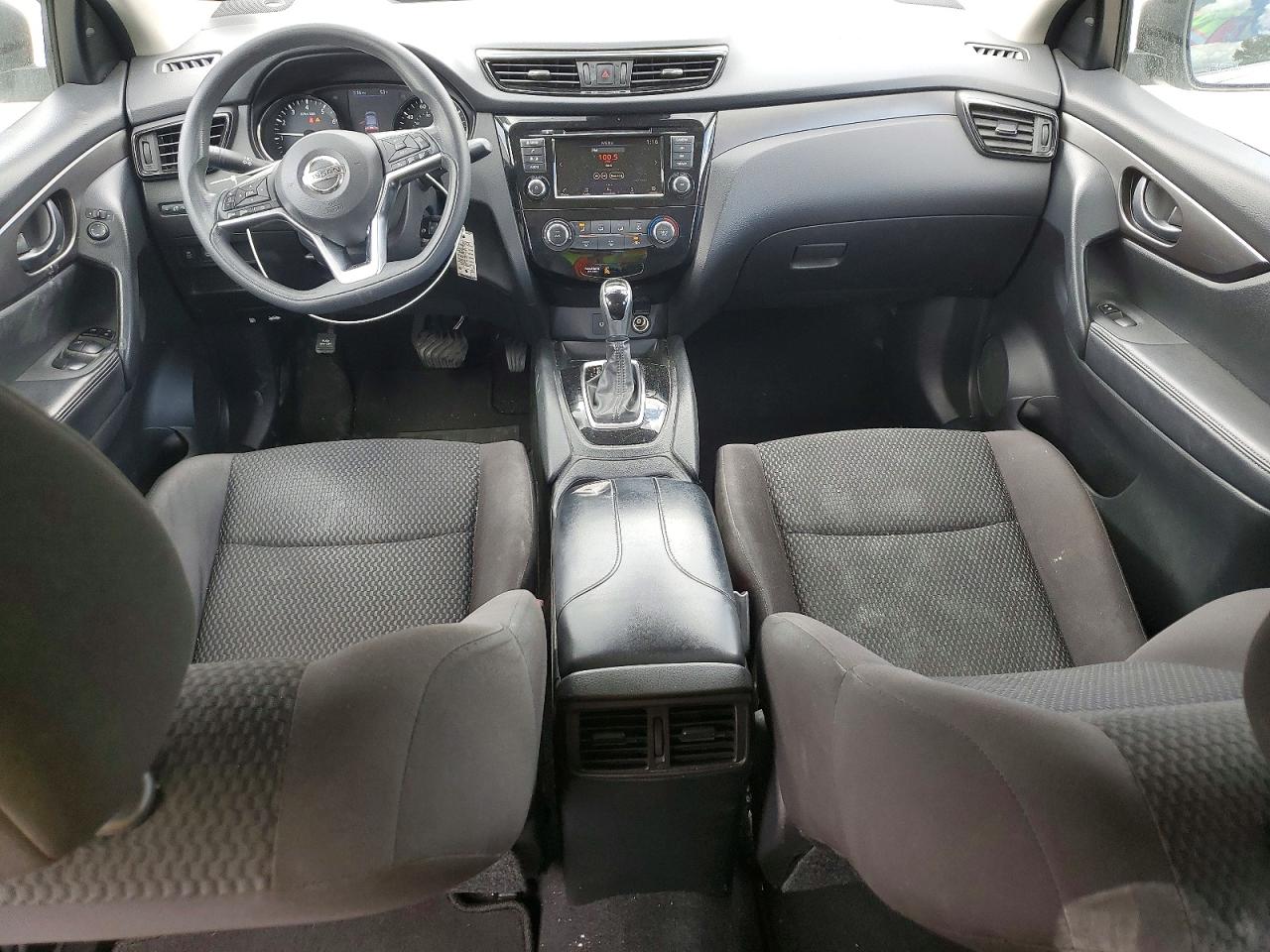 2020 NISSAN ROGUE SPORT S photo 8