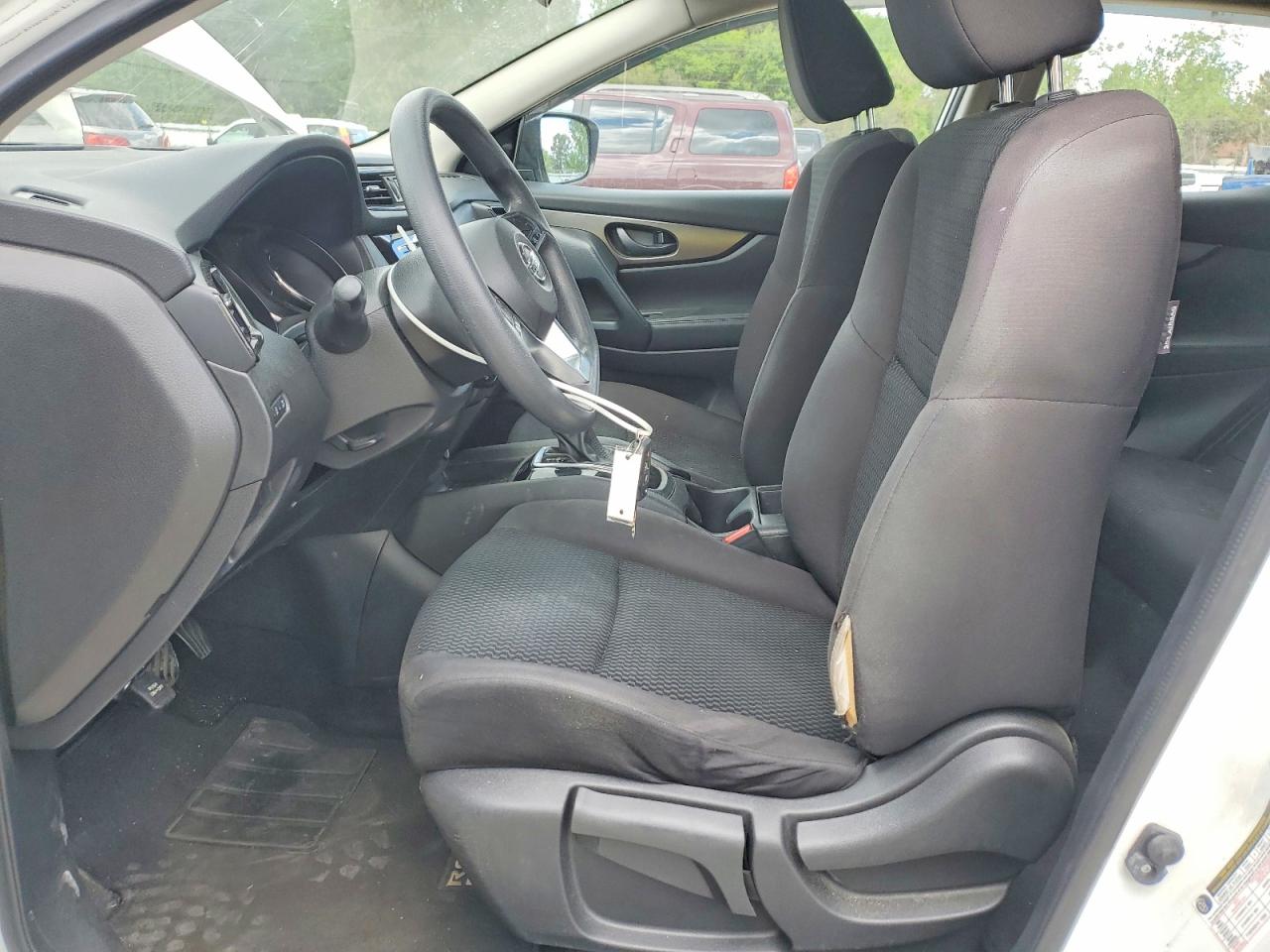 2020 NISSAN ROGUE SPORT S photo 7