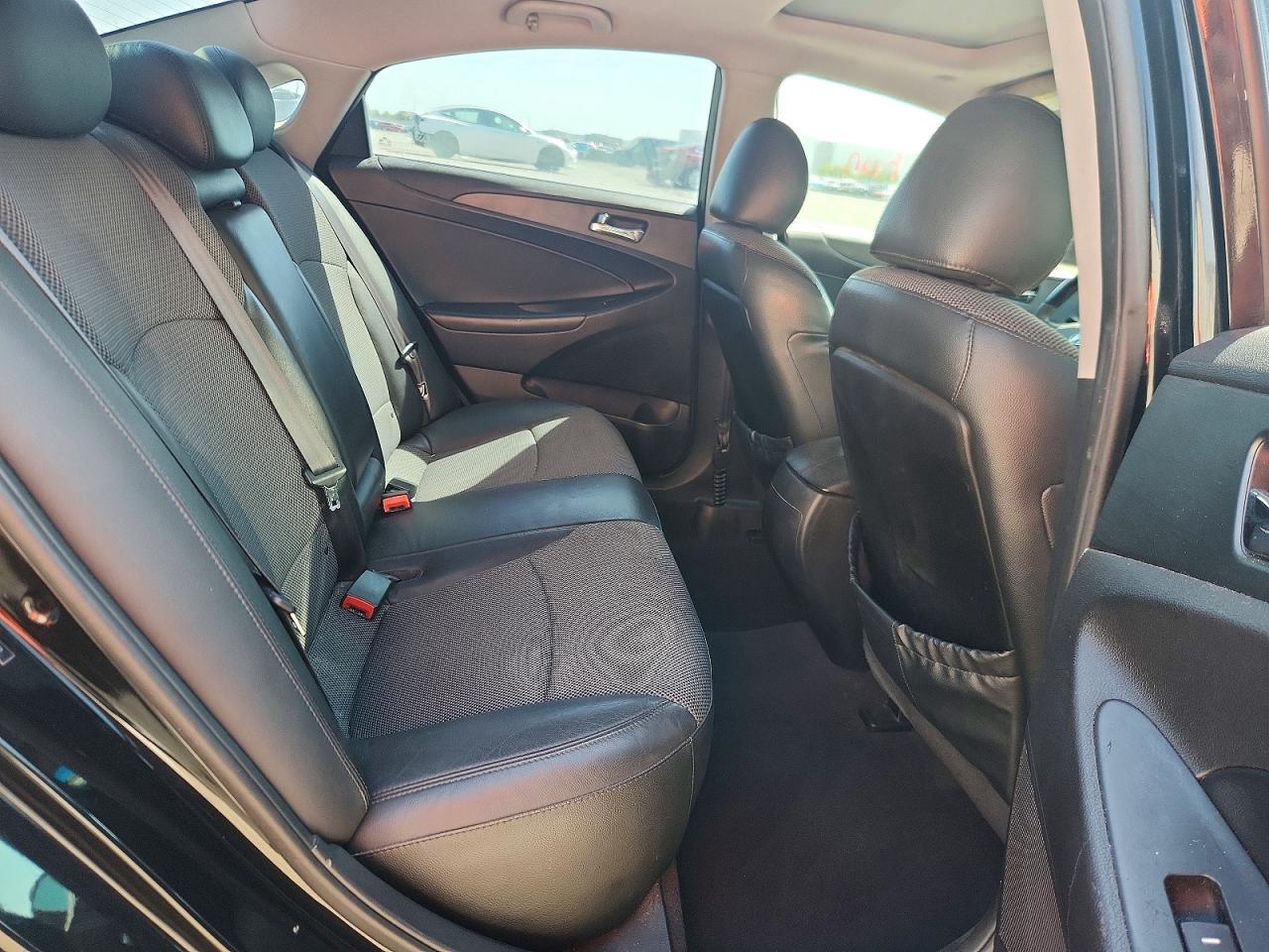 2012 HYUNDAI SONATA SE 2.0T photo 10