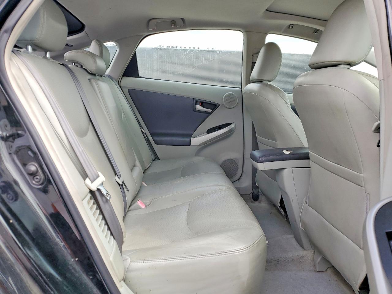 2010 TOYOTA PRIUS IV photo 28