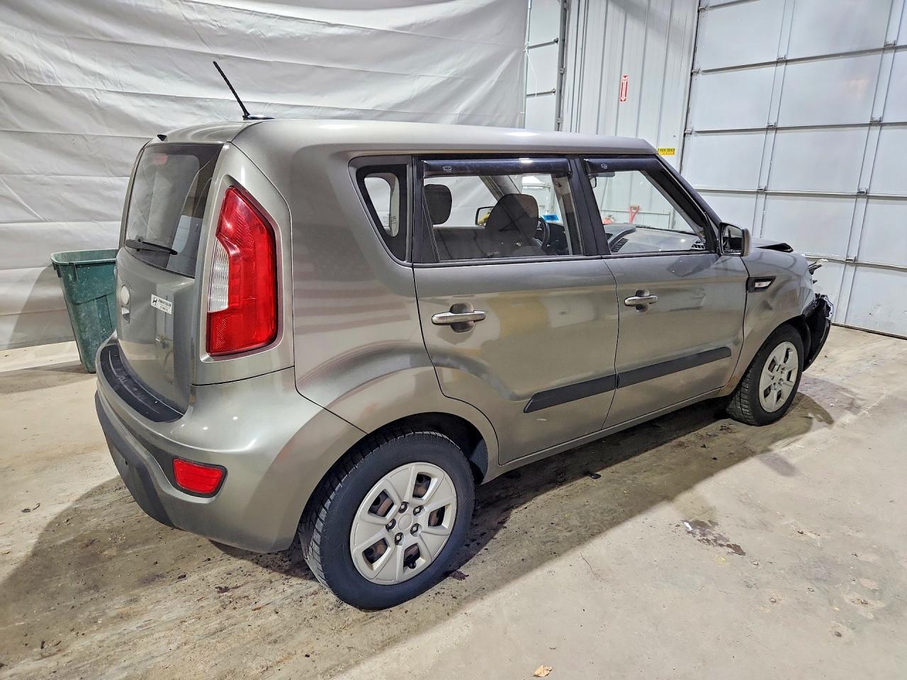 2013 KIA SOUL BASE photo 7