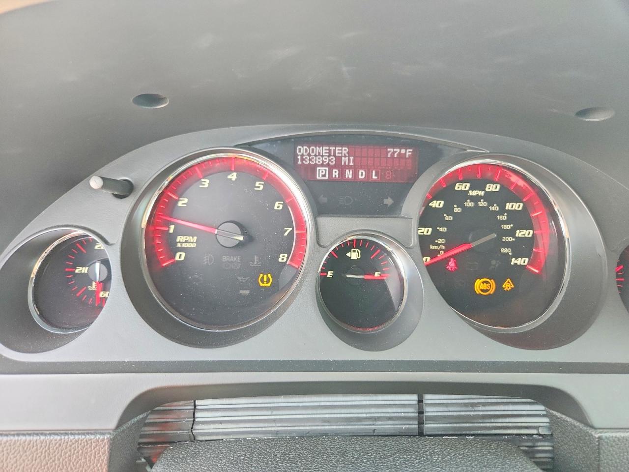 2009 GMC ACADIA SLE photo 17