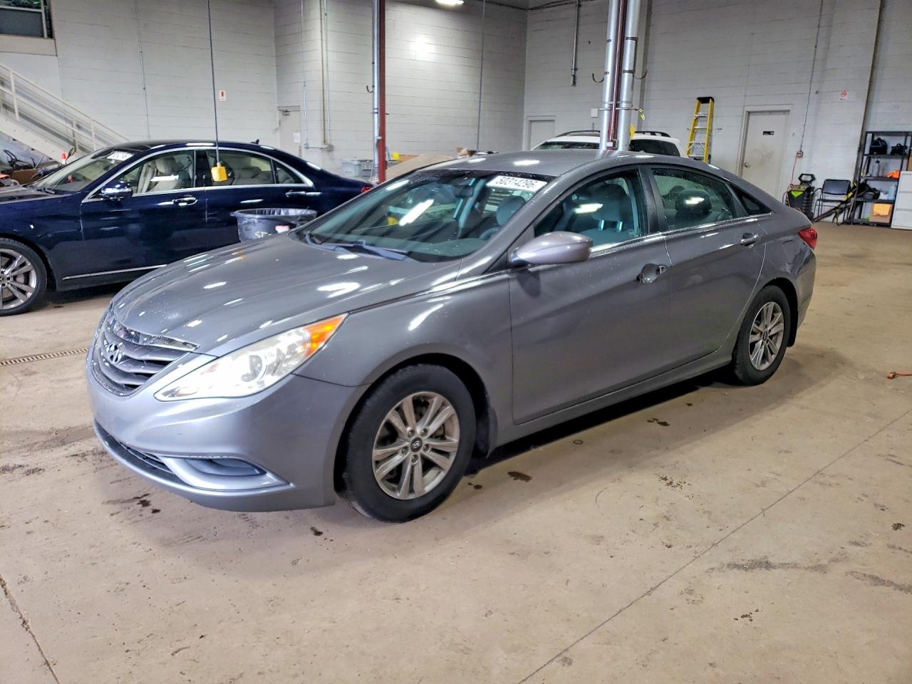 2011 HYUNDAI SONATA