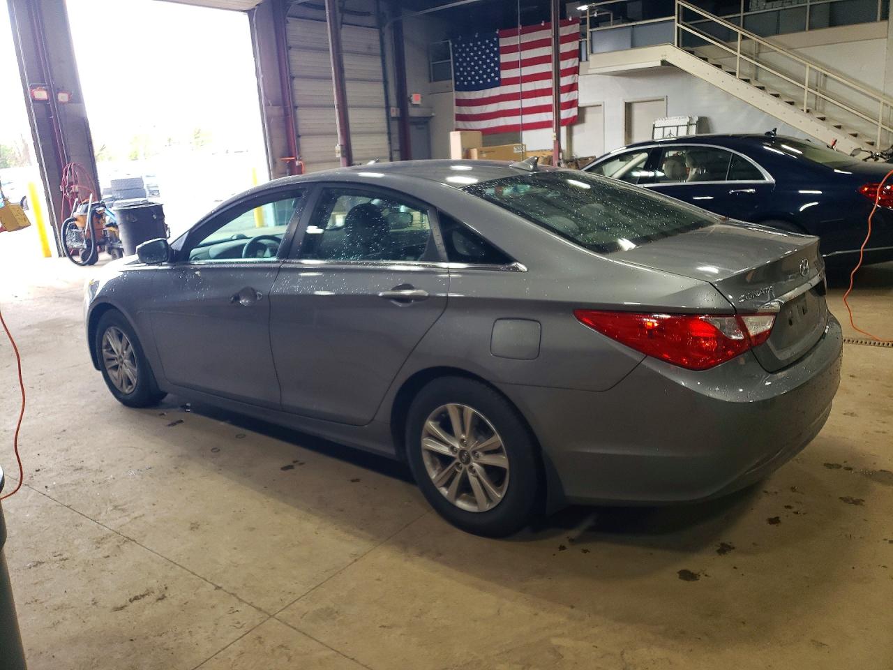 2011 HYUNDAI SONATA GLS photo 4