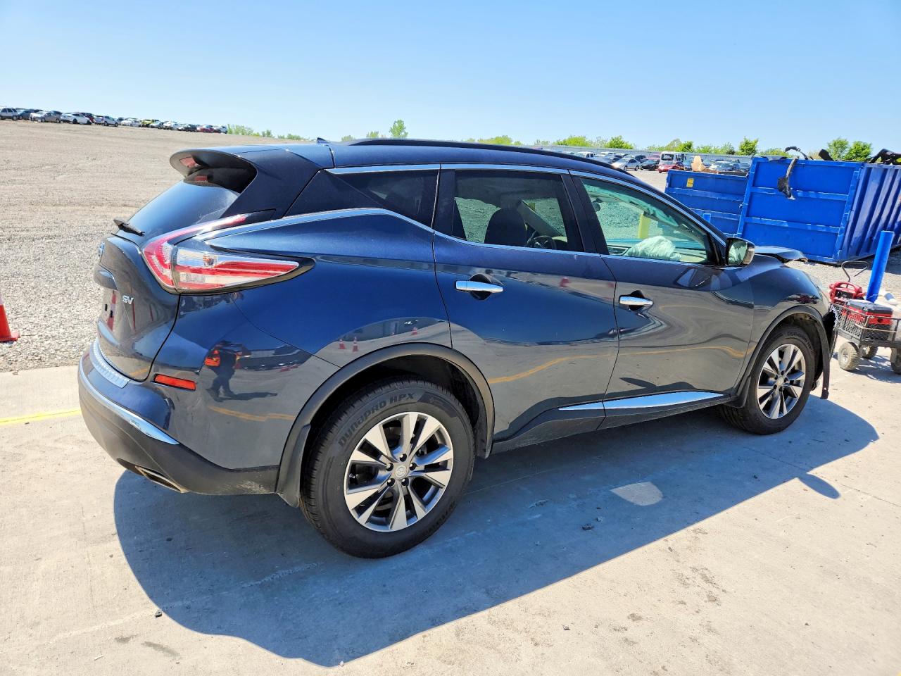 2015 NISSAN MURANO SV photo 3