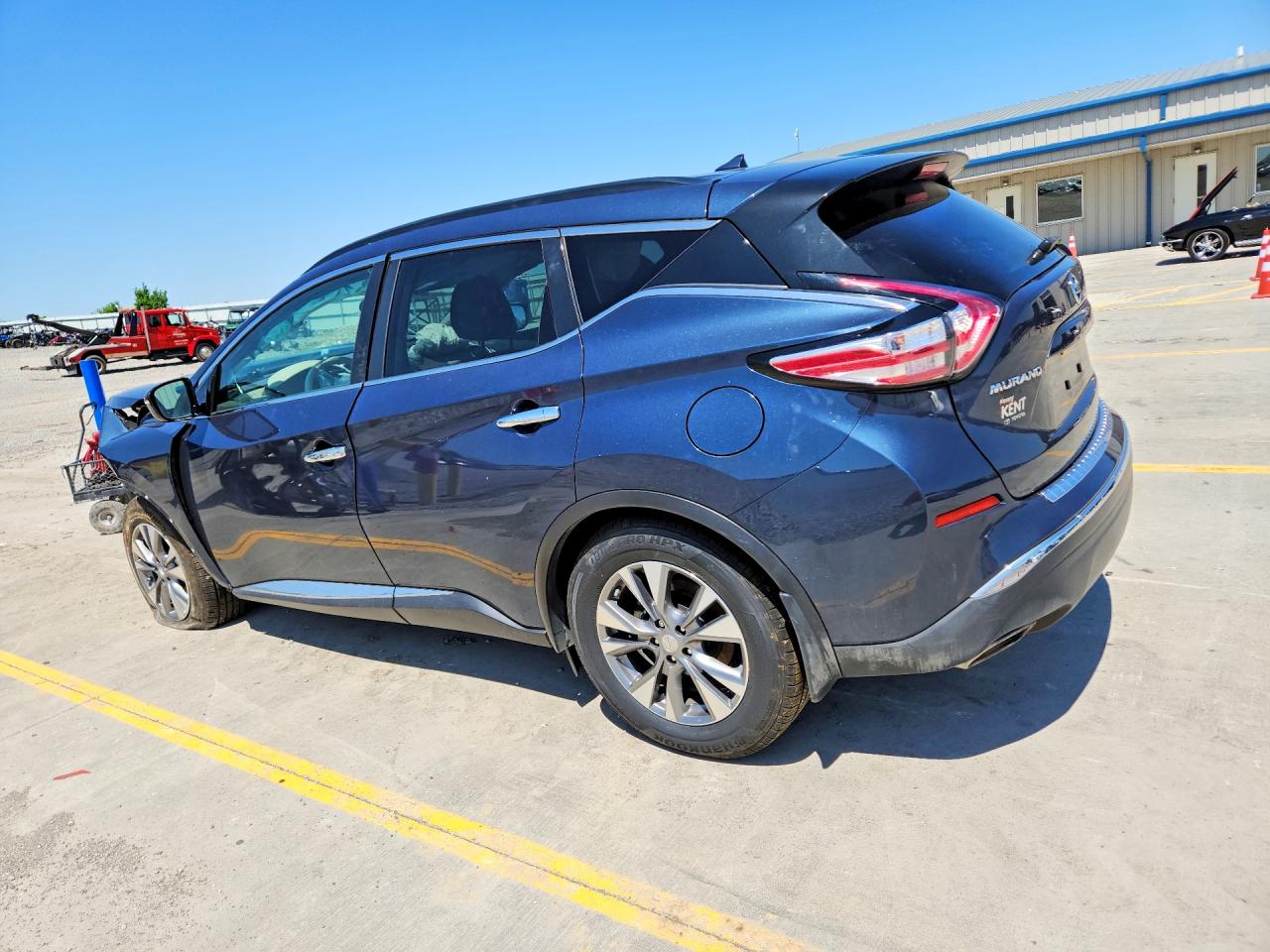 2015 NISSAN MURANO SV photo 2