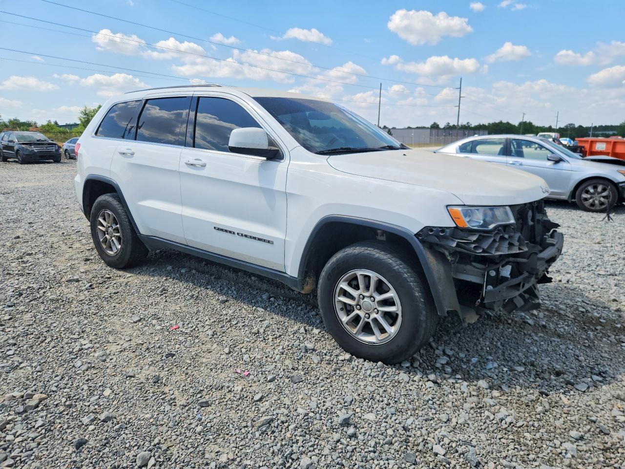 2018 JEEP GRAND CHEROKEE LAREDO photo 10