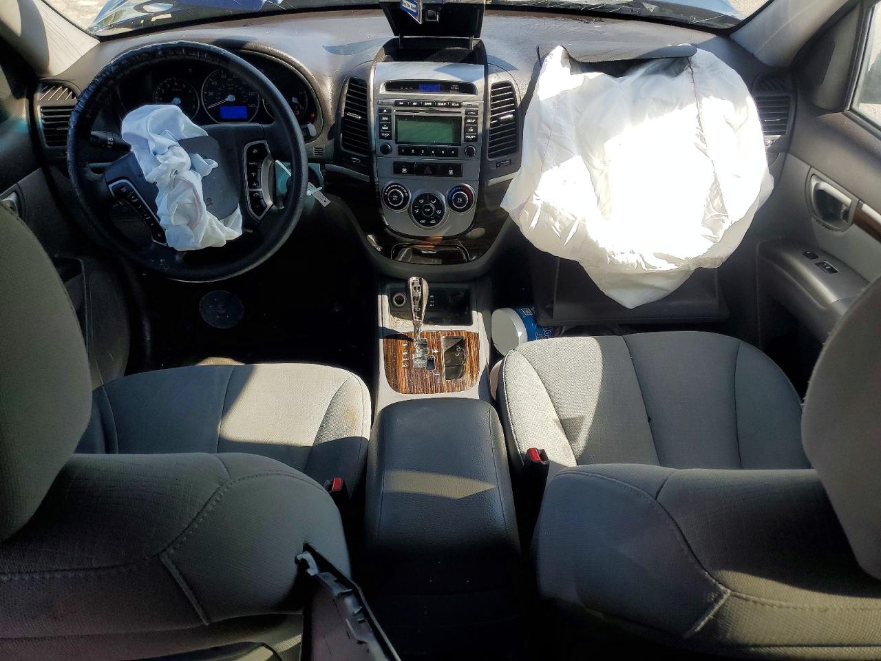 2010 HYUNDAI SANTA FE GLS photo 22