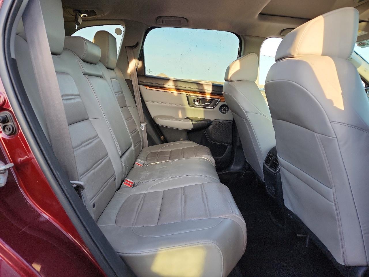 2017 HONDA CR-V TOURING photo 31