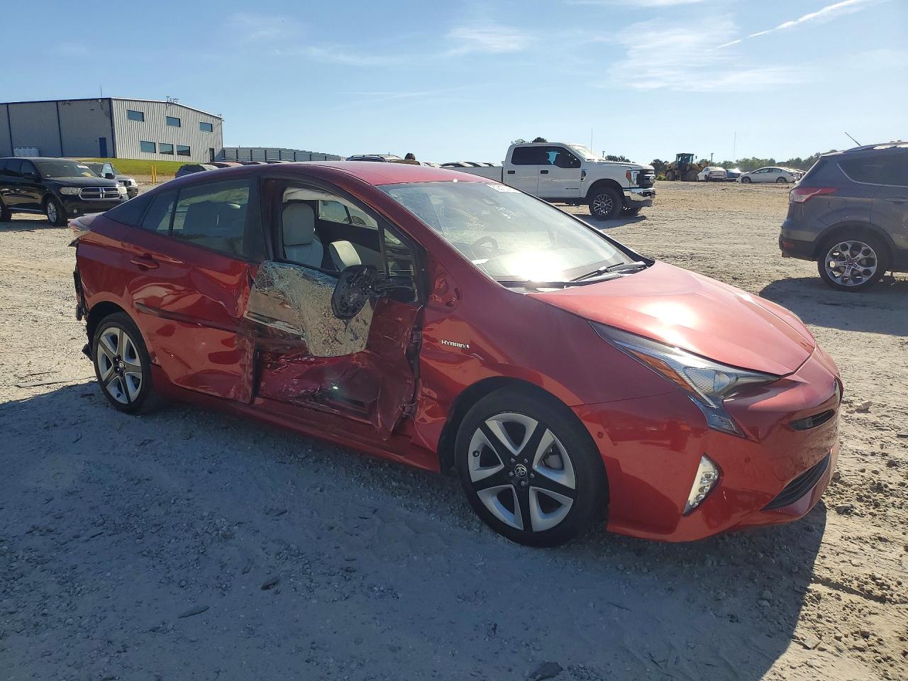2016 TOYOTA PRIUS FOUR TOURING photo 10