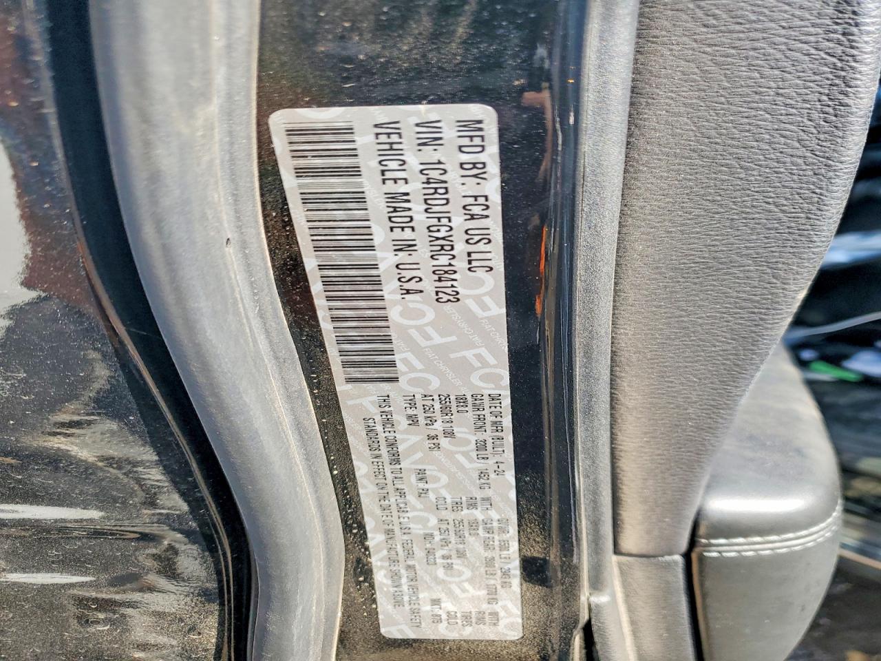 2024 DODGE DURANGO photo 25