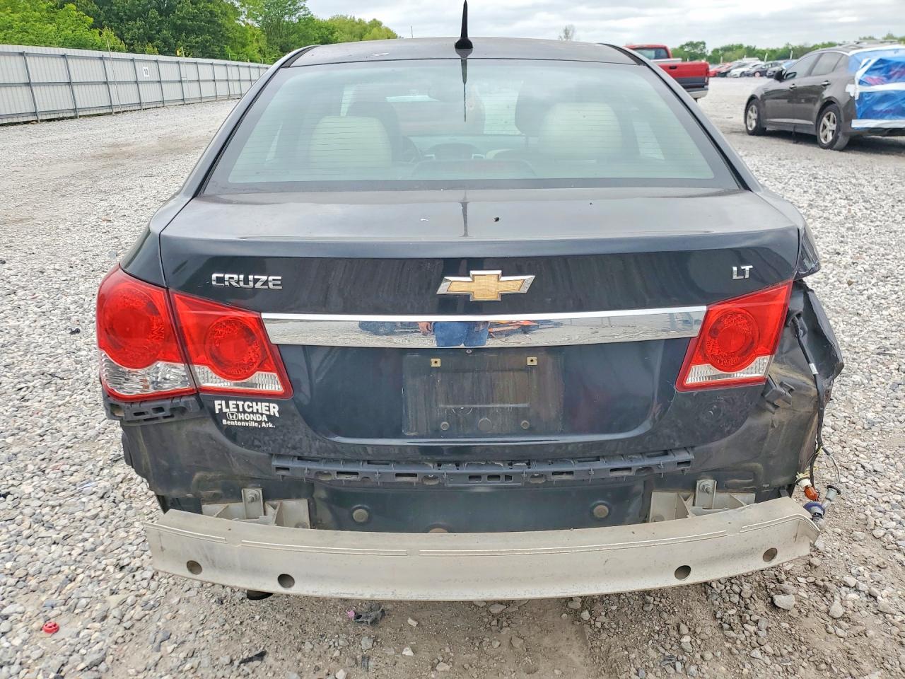 2014 CHEVROLET CRUZE LT photo 6