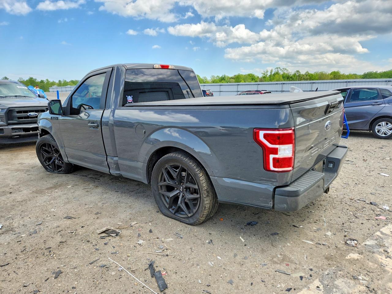 2018 FORD F150 photo 2