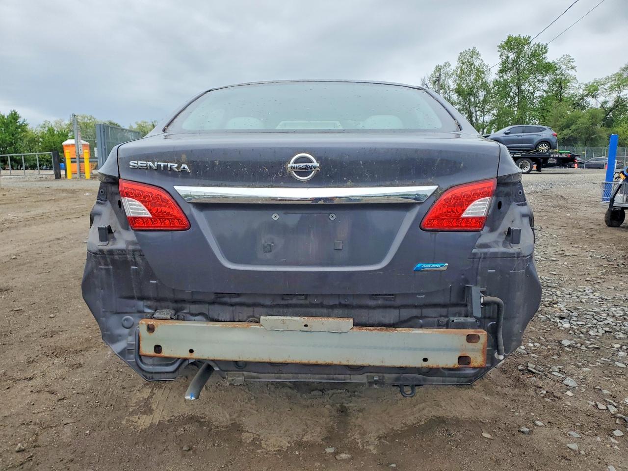 2013 NISSAN SENTRA S photo 16