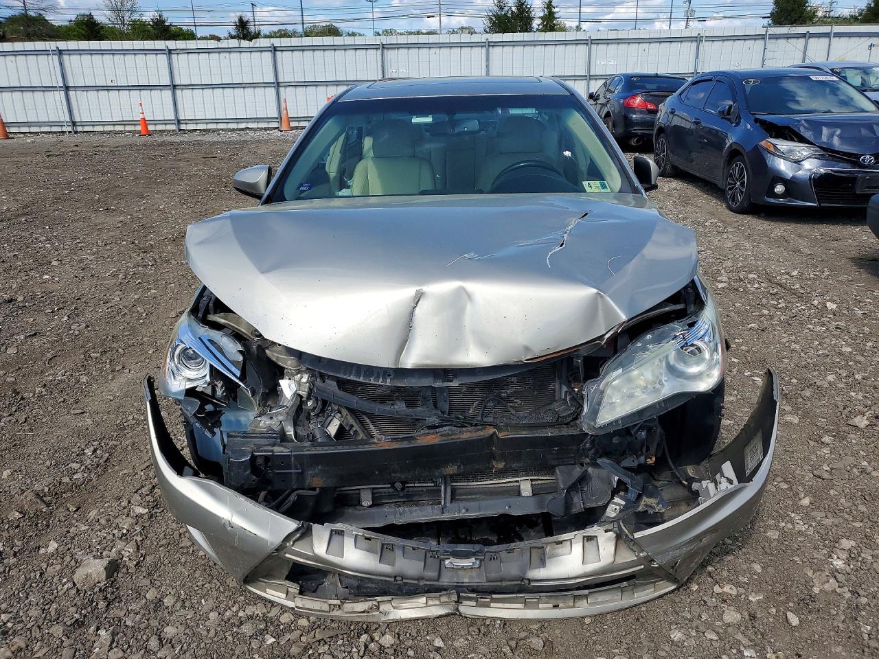 2015 TOYOTA CAMRY XLE photo 9