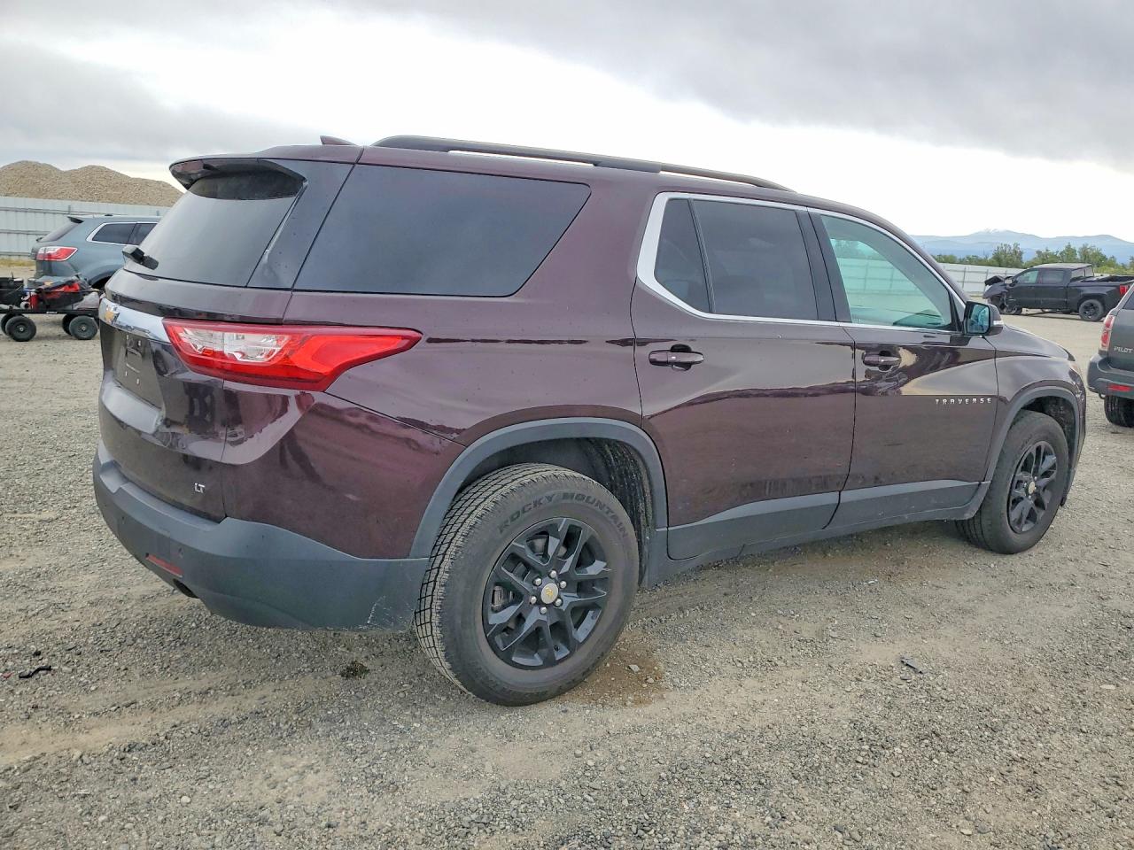 2019 CHEVROLET TRAVERSE LT photo 5
