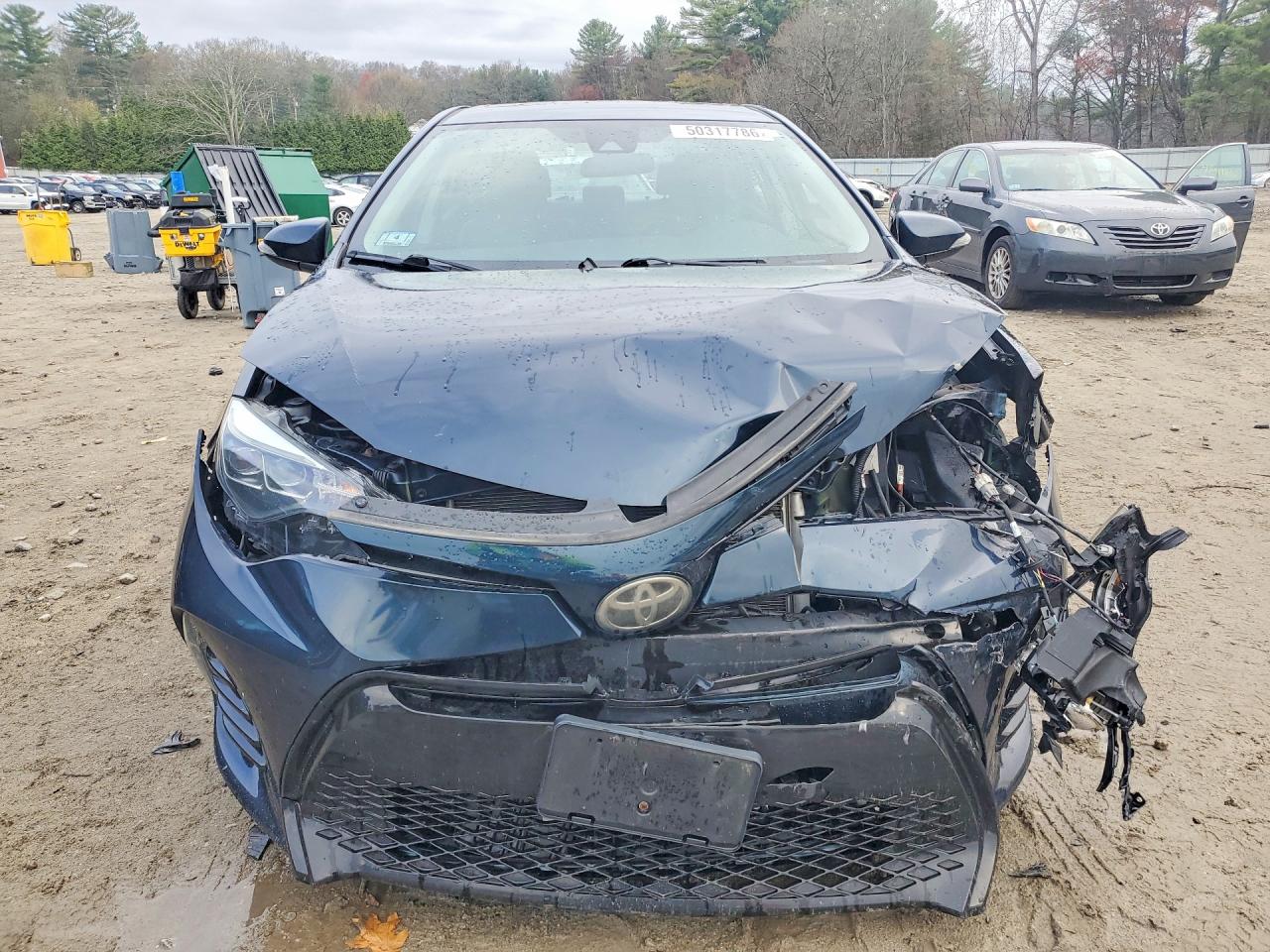 2017 TOYOTA COROLLA XSE photo 5