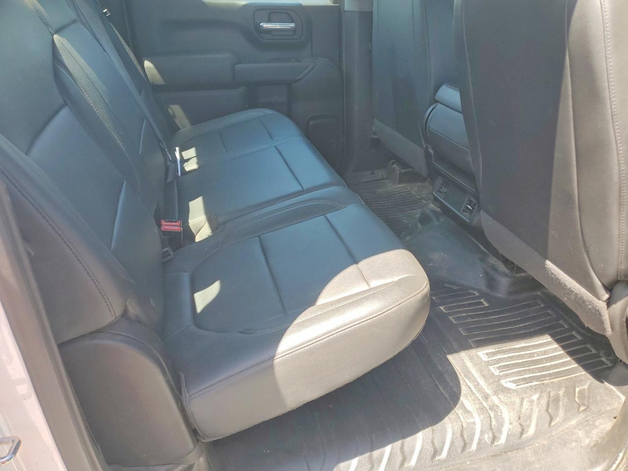 2021 CHEVROLET SILVERADO K1500 photo 19