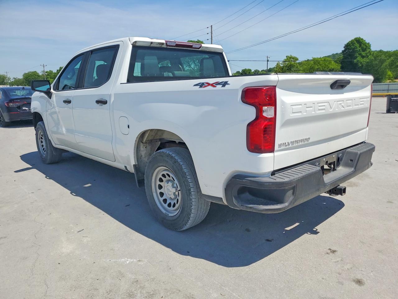 2021 CHEVROLET SILVERADO K1500 photo 3