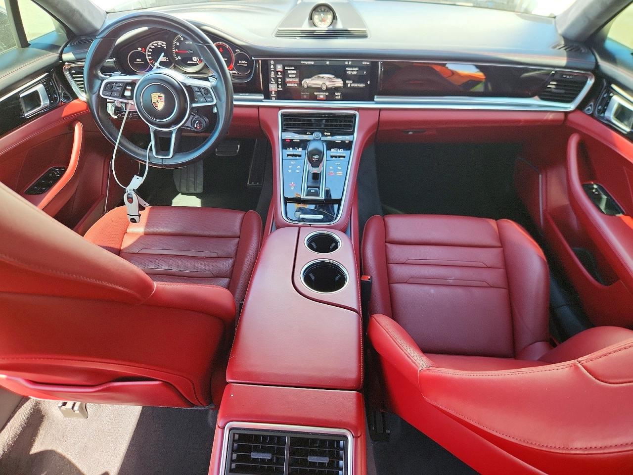 2020 PORSCHE PANAMERA GTS photo 15