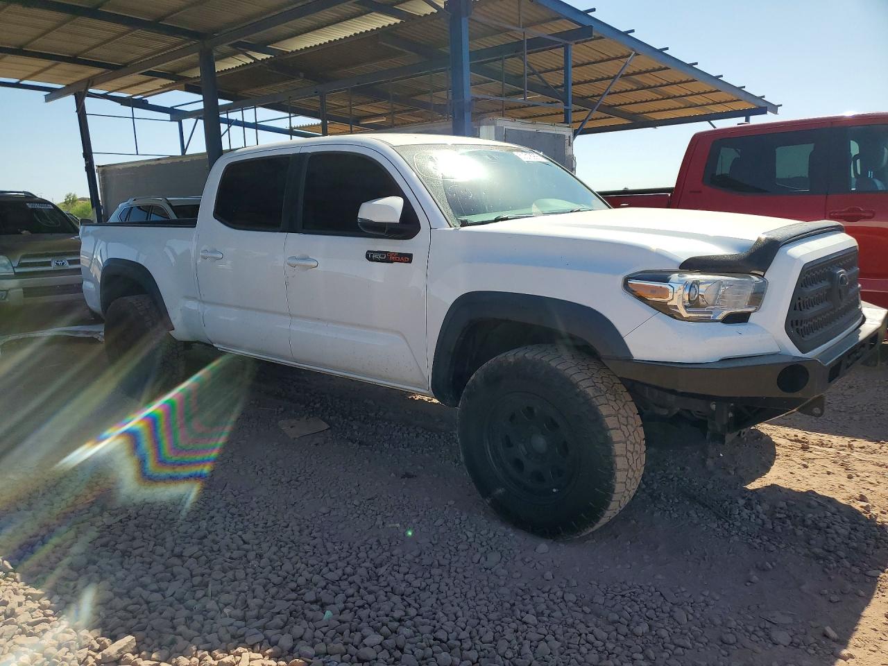 2017 TOYOTA TACOMA TRD OFF-ROAD photo 7