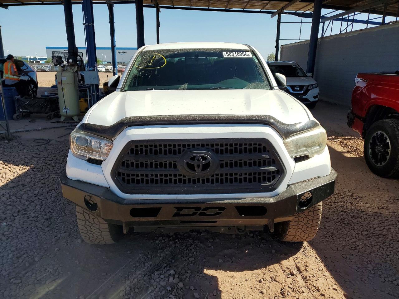 2017 TOYOTA TACOMA TRD OFF-ROAD photo 9