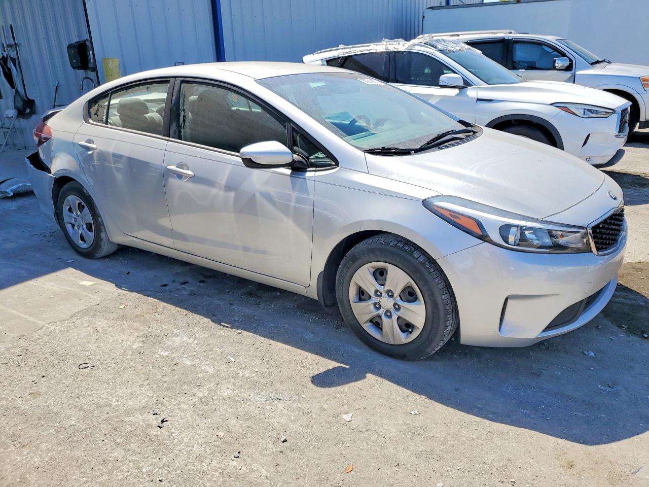2018 KIA FORTE LX photo 4