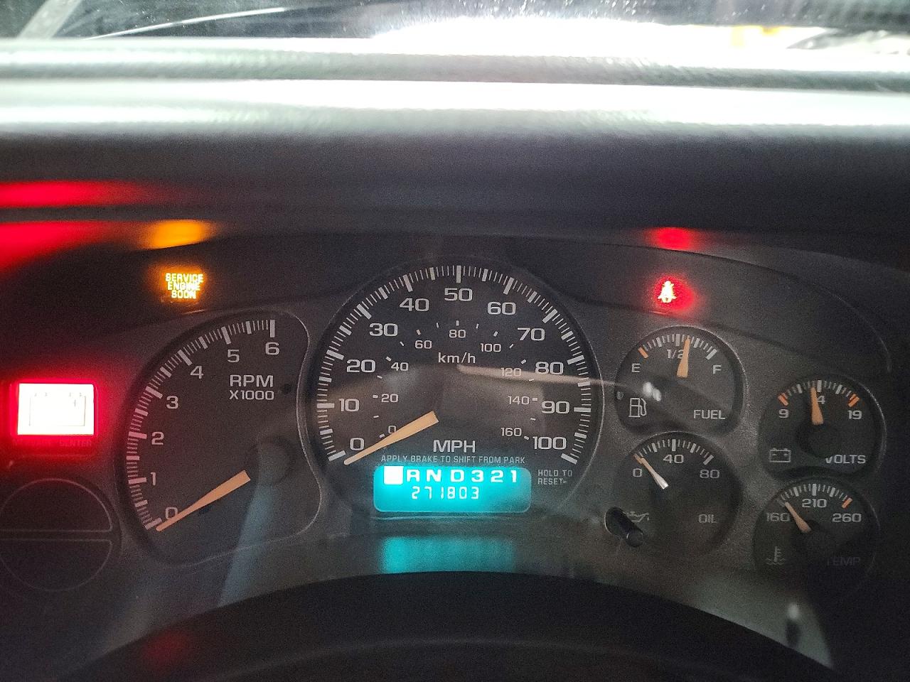 2002 CHEVROLET AVALANCHE K1500 photo 9