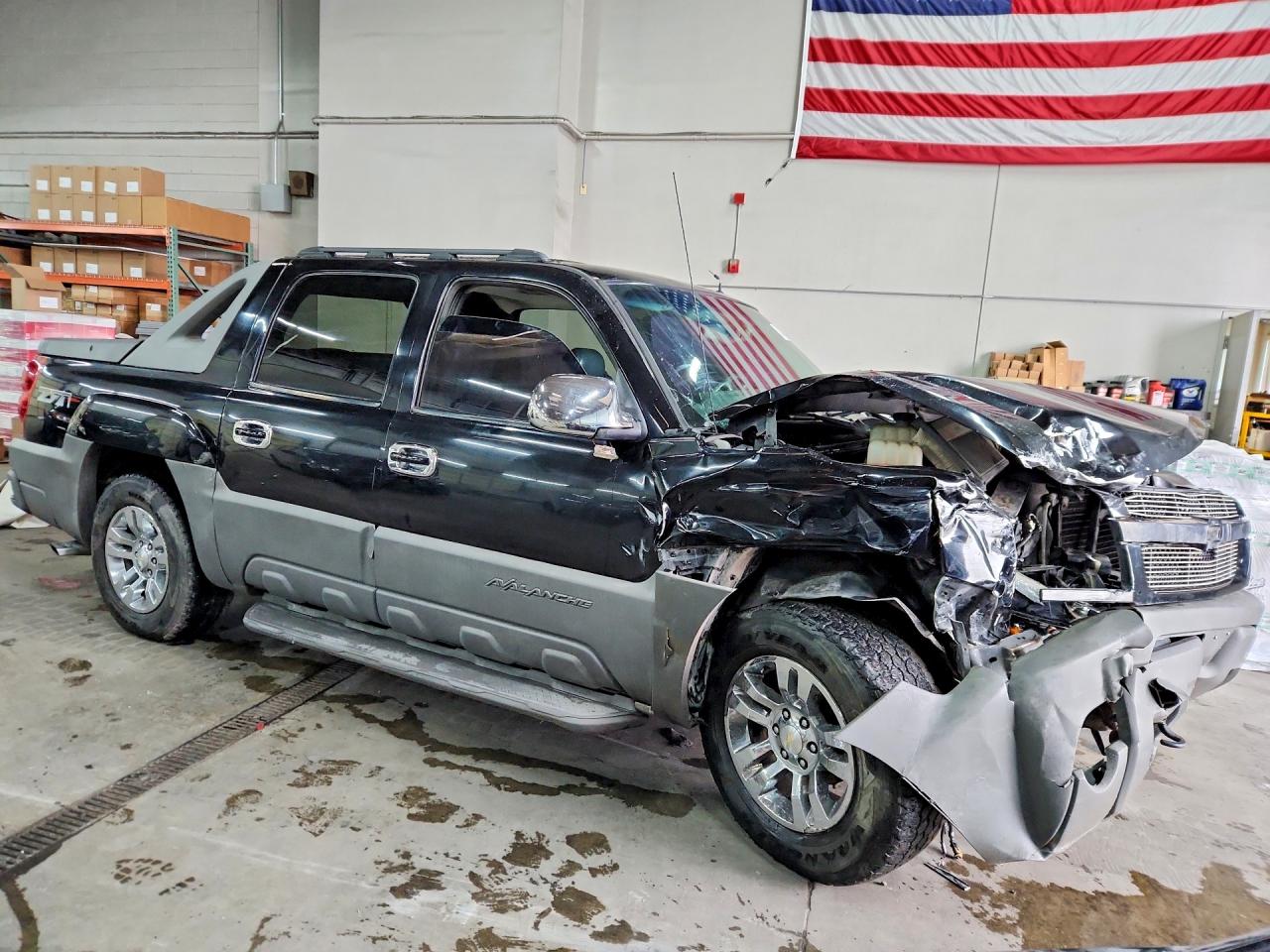 2002 CHEVROLET AVALANCHE K1500 photo 4
