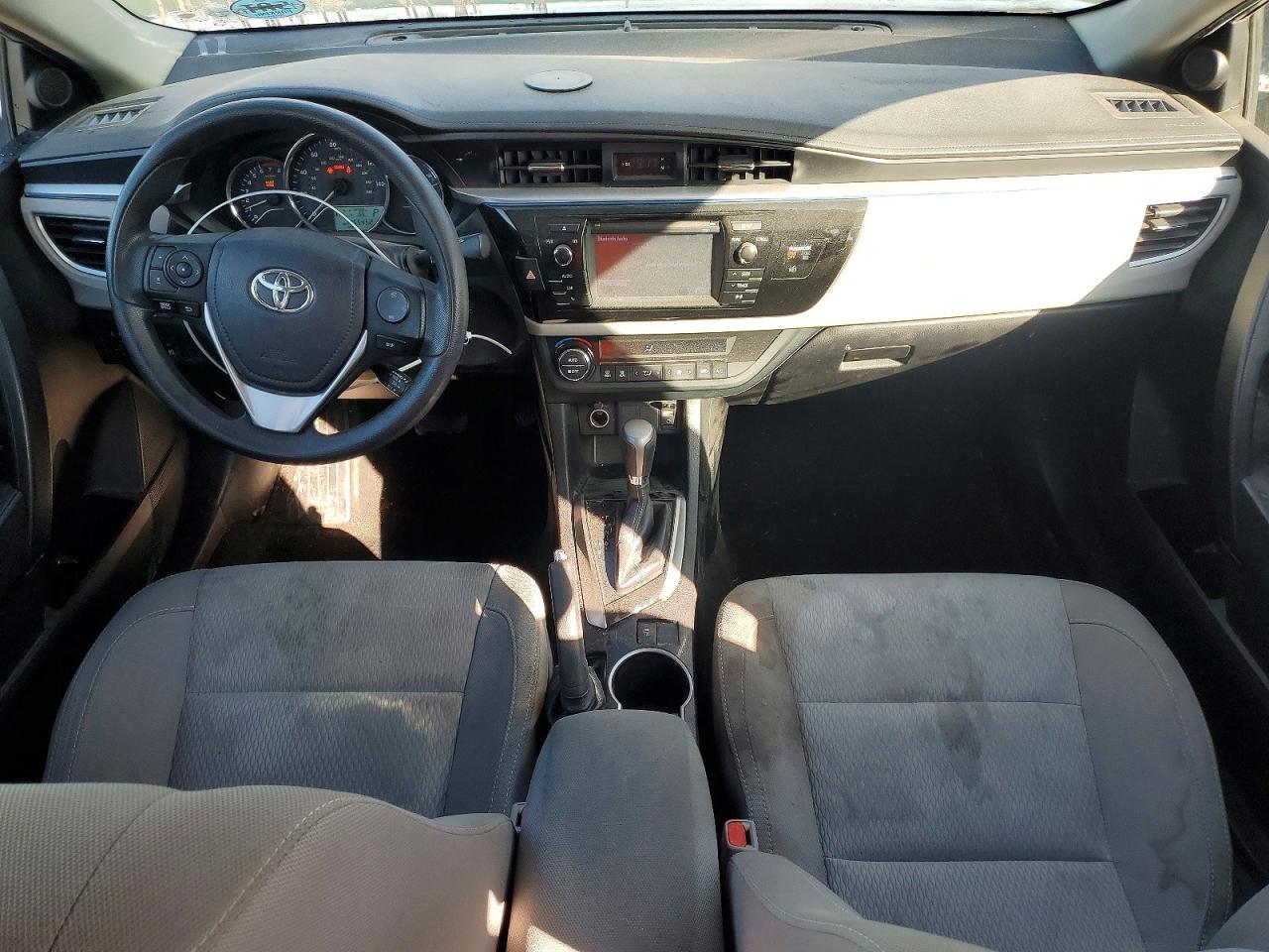 2016 TOYOTA COROLLA LE photo 15