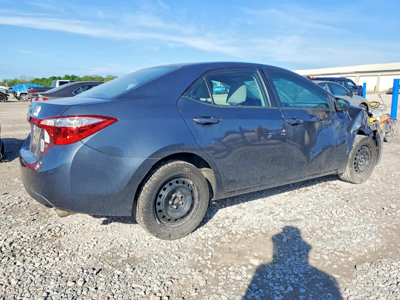 2016 TOYOTA COROLLA LE photo 5
