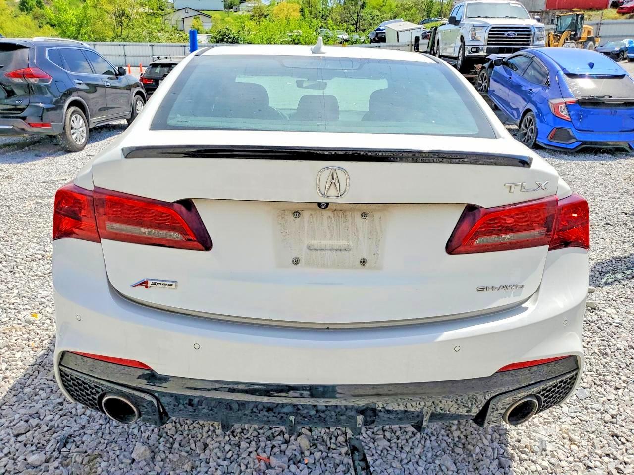 2018 ACURA TLX TECH+A photo 11