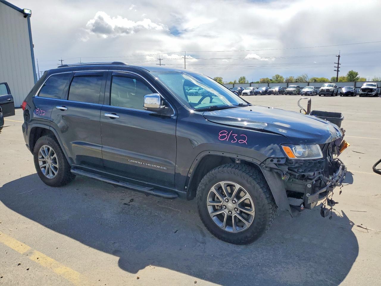2016 JEEP GRAND CHEROKEE LIMITED photo 4