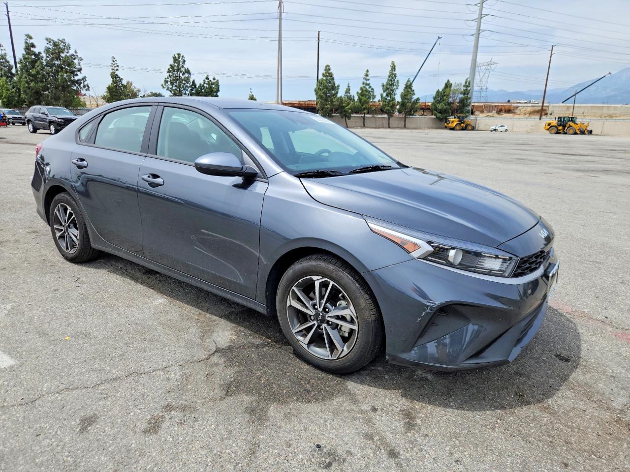 2024 KIA FORTE LXS photo 4