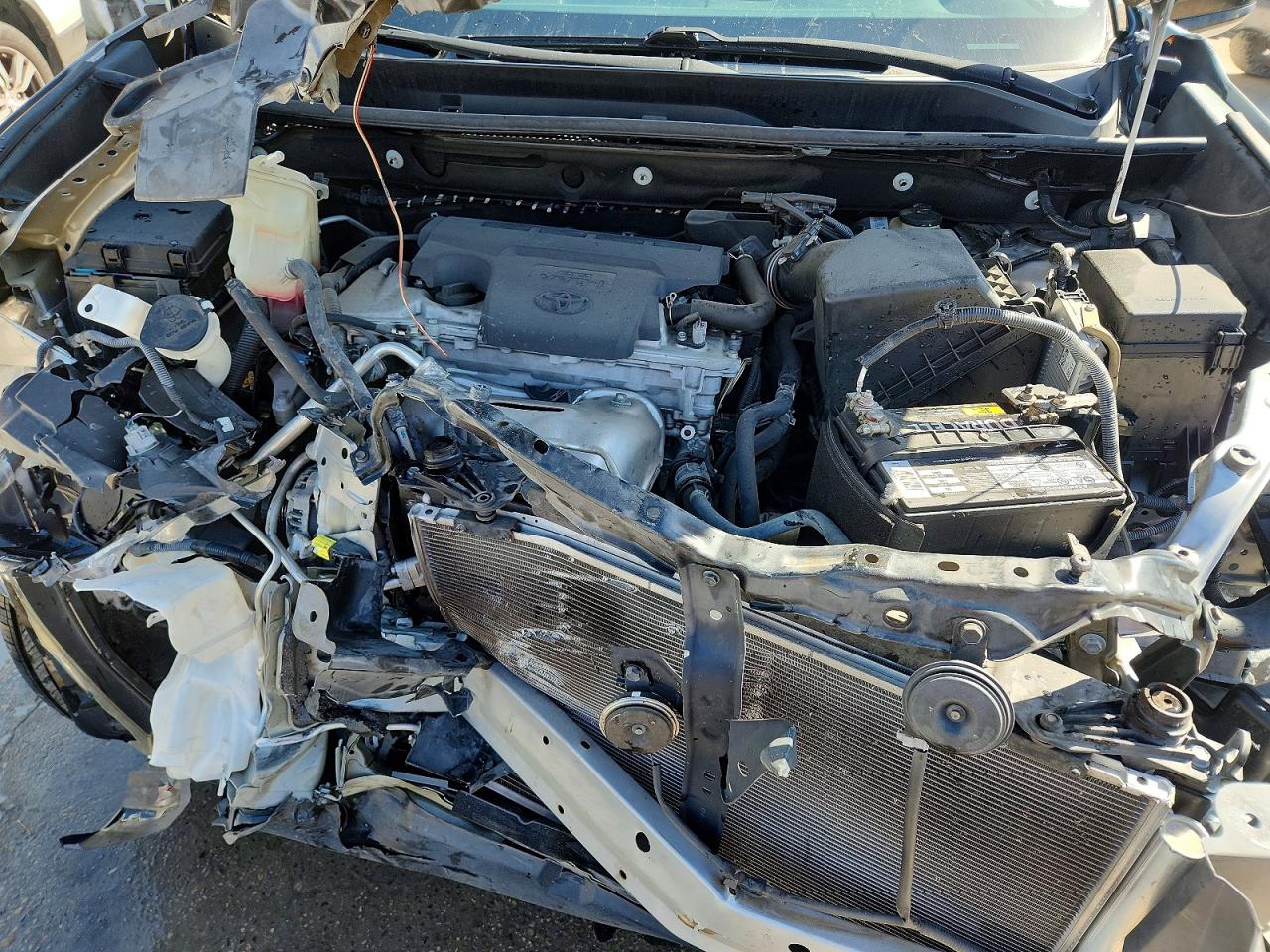 2017 TOYOTA RAV4 LE photo 34