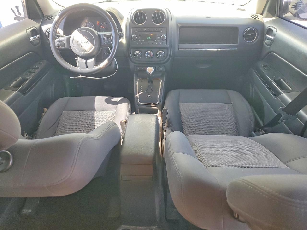 2012 JEEP PATRIOT LATITUDE photo 22
