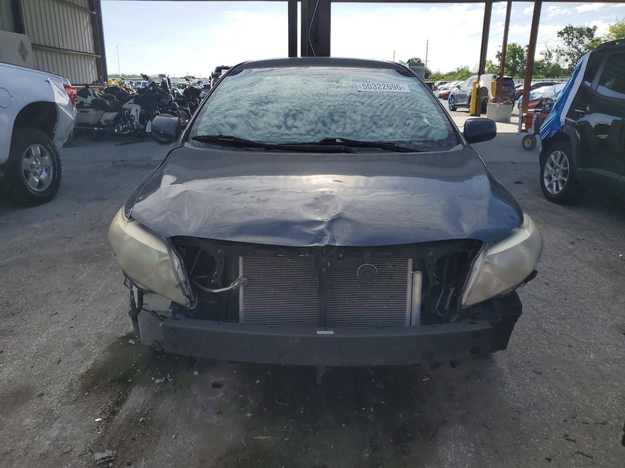 2010 TOYOTA COROLLA LE photo 9