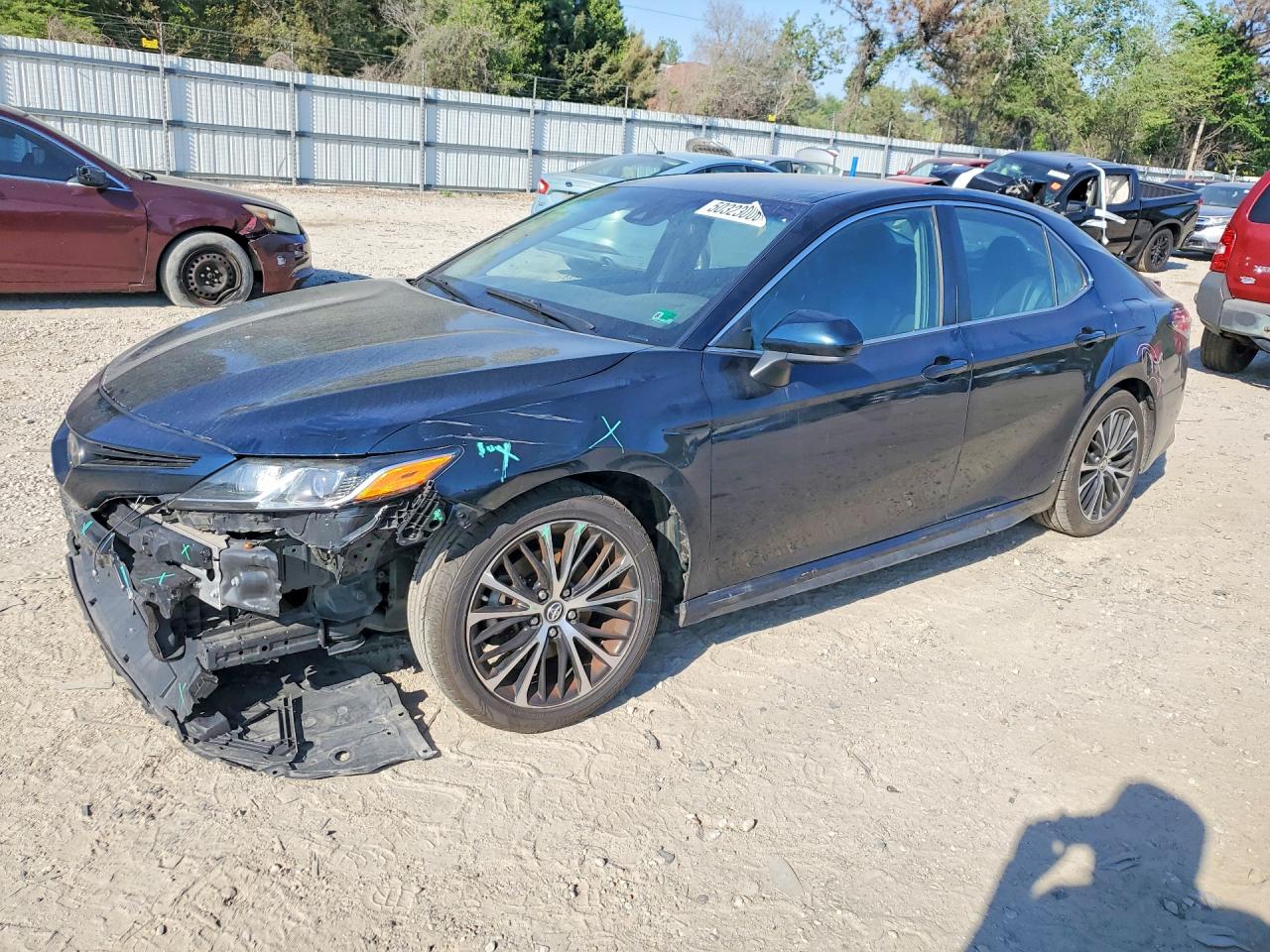 2019 TOYOTA CAMRY