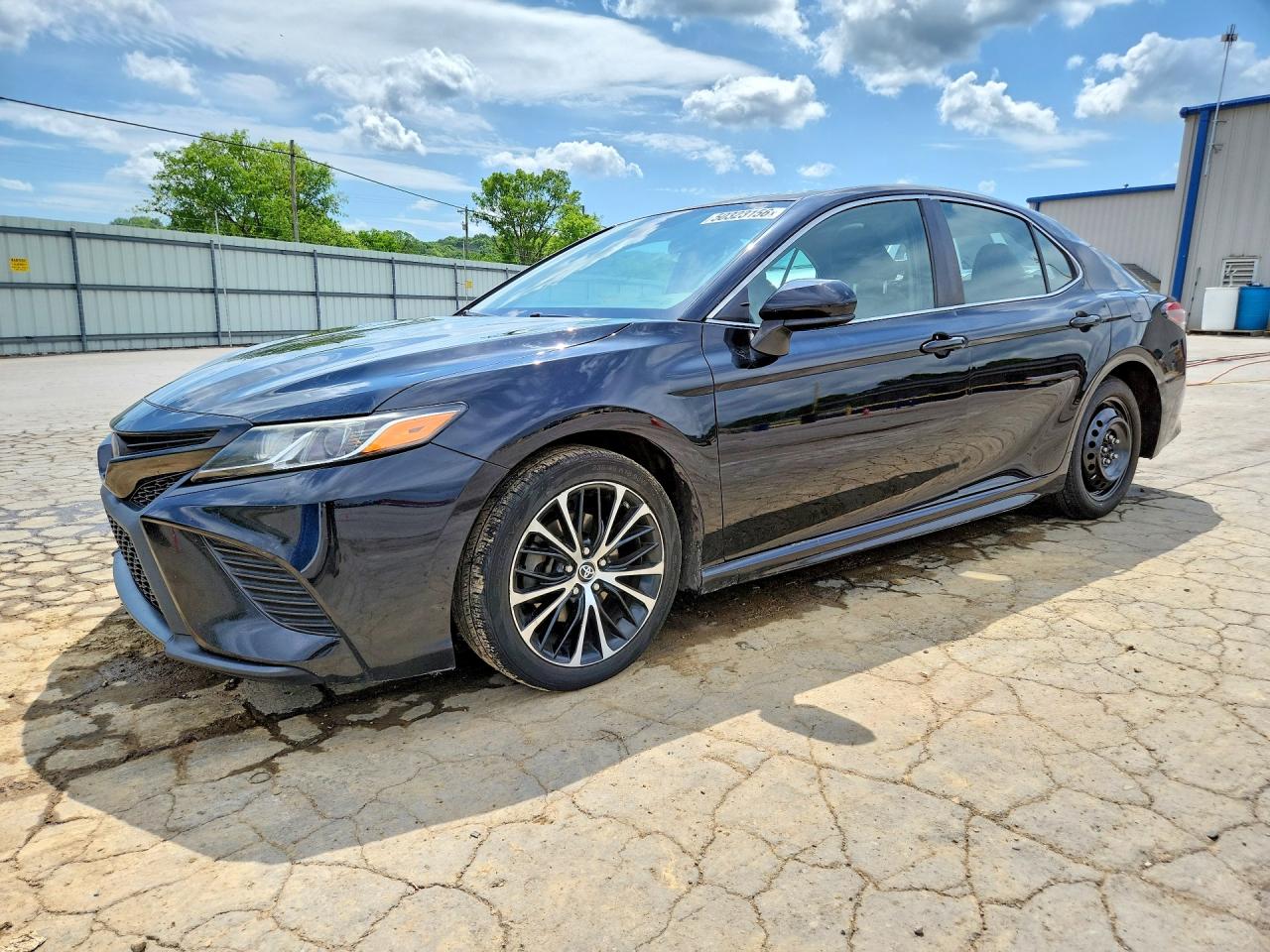 2019 TOYOTA CAMRY