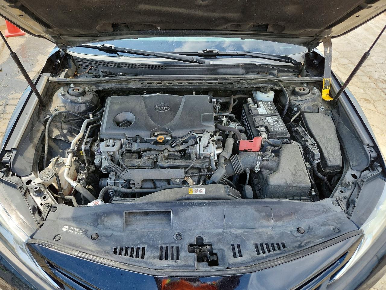 2019 TOYOTA CAMRY SE photo 11