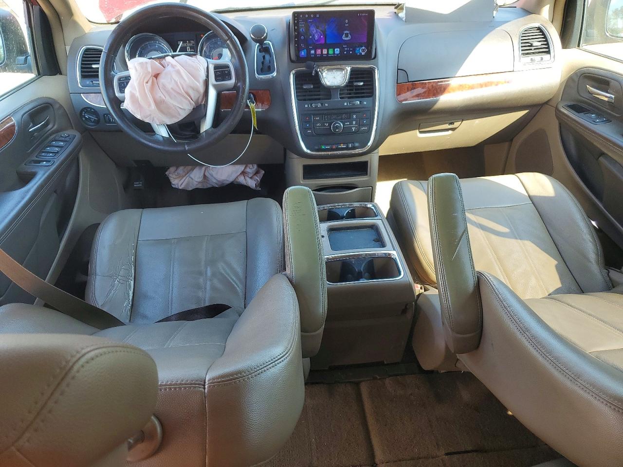 2015 CHRYSLER TOWN & COUNTRY TOURING photo 15